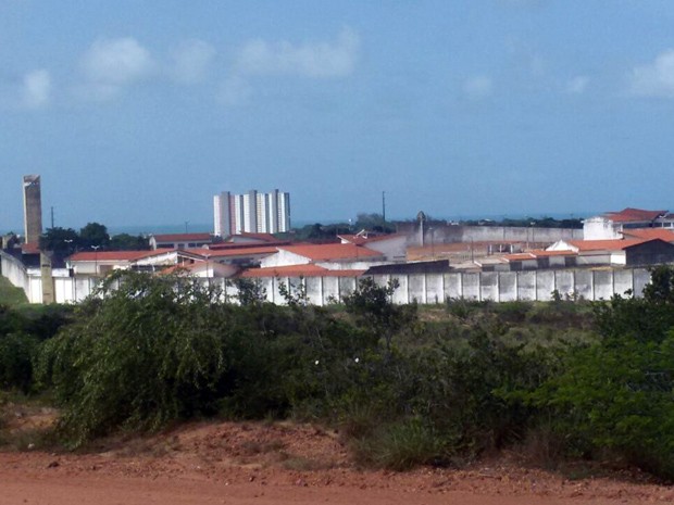 Presos se amotinam mais uma vez na penitenciária de Alcaçuz (Foto: Heloisa Guimarães/Inter TV Cabugi)