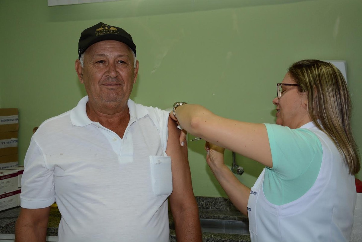 Campanha contra a gripe vacina quase 40% dos idosos em ... - Globo.com