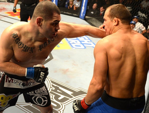 Cigano e Cain Velasquez , UFC 155 (Foto: Getty Images)