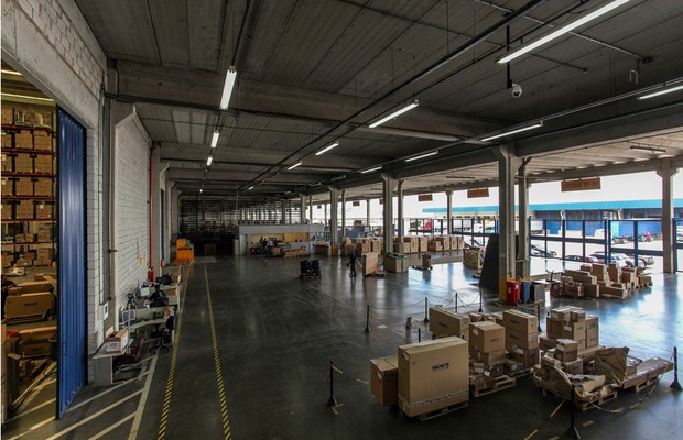 Centro de Distribuição da BMW em Cajamar (Foto: Divulgação)