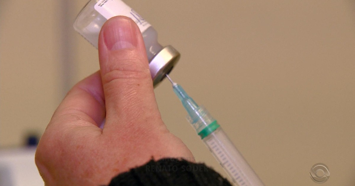 G1 Preço alto de vacina da dengue assusta consumidores no RS