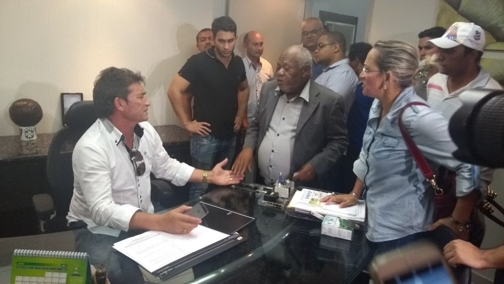 Confusão nessa quinta-feira foi generalizada (Foto: Cisco Nobre / GloboEsporte.com)