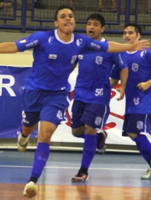 Minas vence o Joinville na final da Taça Brasil de Futsal (Foto: Manolo Quiróz/Divulgação) Minas vence o Joinville na final da Taça Brasil de Futsal (Foto: Manolo Quiróz/Divulgação)