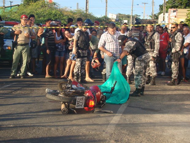 G1 Vítima reage a assalto mata um fere outro suspeito e foge em