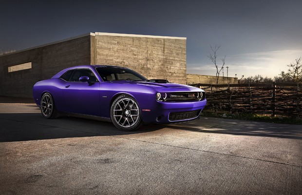 Dodge Challenger E Charger S 233 Rie Limitada Com Cor Especial