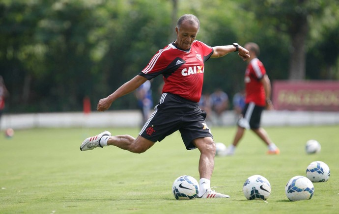 Jayme de Almeida treino Flamengo (Foto: Gilvan de Souza/Fla Imagem)