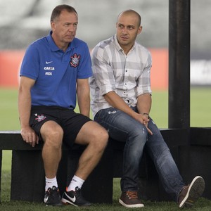 Alessandro projeta chegada de reforços ao Timão antes de eleição