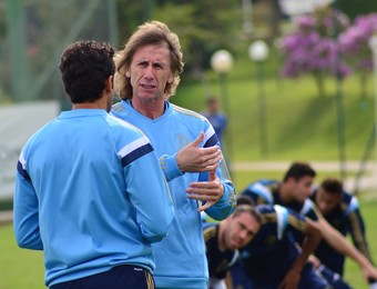 Ricardo Gareca e Alberto Valentim treino Palmeiras (Foto: Danilo Sardinha)