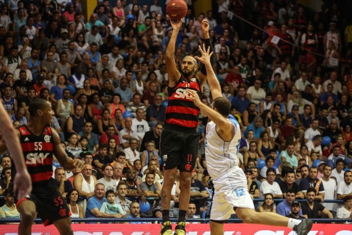 Marquinhos Flamengo NBB (Foto: Luiz Pires / LNB)