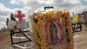 Túmulos em Juarez, que tem palco de crimes relacionados ao tráfico (Foto: Getty)