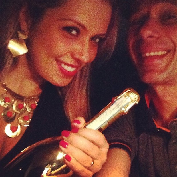 Aline Kezh e Rafael Ilha (Foto: Instagram / Reprodução)