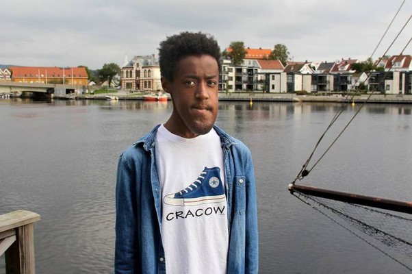 O estudante de 16 anos da Noruega Embret Henock Haldammen colocou uma nova foto de perfil dia 17, depois que o Facebook removeu a sua imagem (Foto: Reprodução/Facebook)