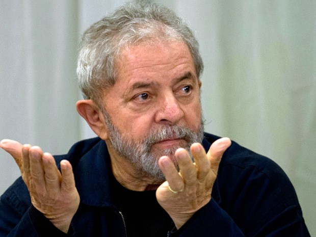 Lula participa de reunião da executiva do PT em São Paulo (Foto: Nelson Almeida / AFP)