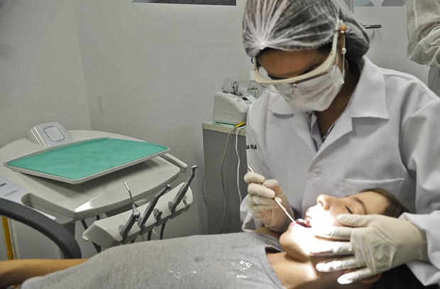 27 milhões de brasileiros nunca foram ao dentista, diz Associação Brasileira de Odontologia (Foto: Valter Campanato/ABr)