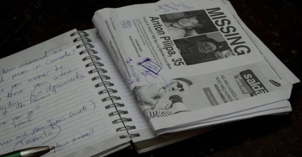 Família publicou anúncios sobre desaparecimento de Anton  (Foto: Alberto Cesar Araujo)