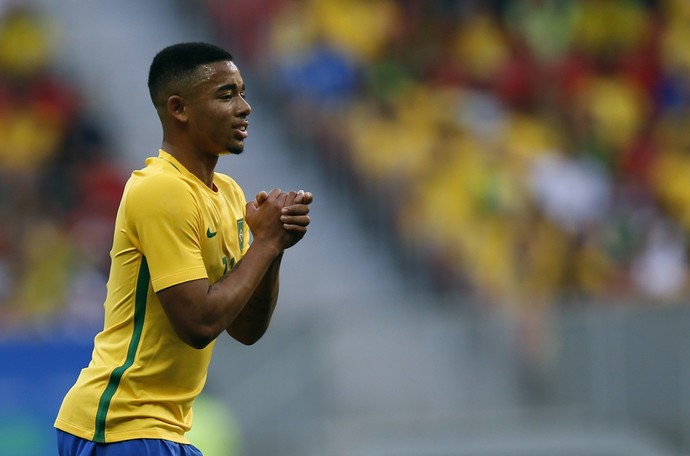 Gabriel Jesus Brasil x Africa do Sul (Foto: Reuters)