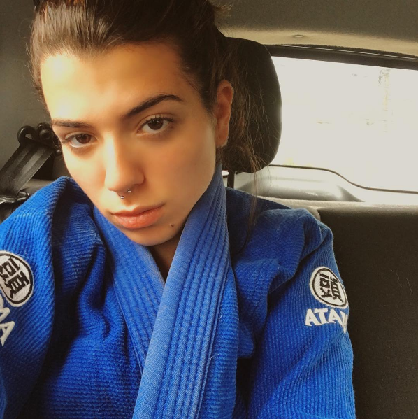 Petra Mattar com kimono de Jiu-Jitsu (Foto: Reprodução / Instagram)