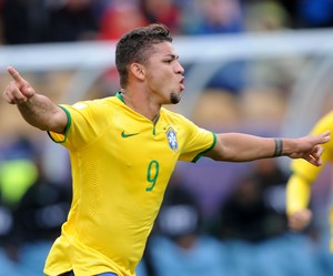 Judivan gol Brasil Sub-20 (Foto: AP Photo/Ross Setford)
