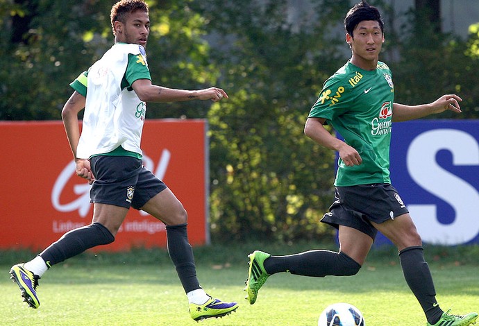 neymar brasil treino coreia do sul (Foto: Marcio Iannacca) neymar brasil treino coreia do sul (Foto: Marcio Iannacca)