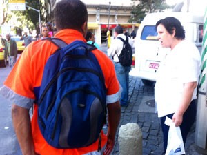 Rosa Maria, de 64 anos, comemorou a iniciativa (Foto: Cristiane Cardoso/G1)