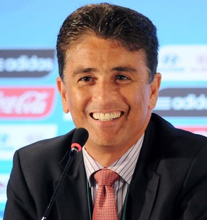 Bebeto lamenta problemas na Arena Corinthians, mas diz: 'Vai dar certo'