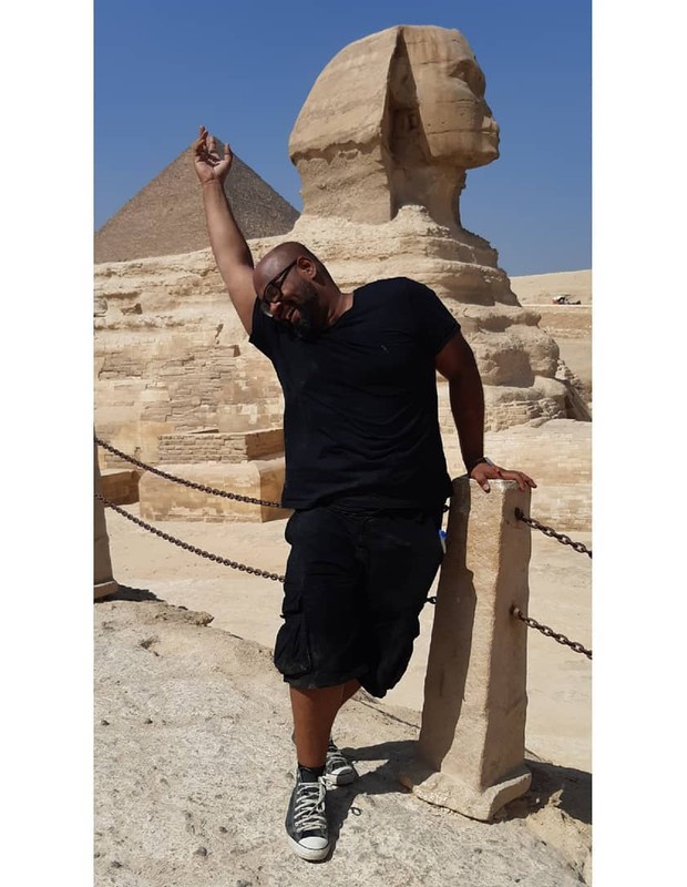 Andre Gabeh em viagem ao Egito  (Foto: Reprodução/Instagram)
