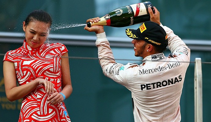Lewis Hamilton champanhe chinesa (Foto: Getty Images)