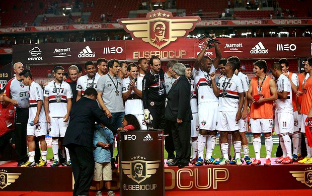 Rogerio ceni são paulo troféu eusebio cup (Foto: Isabel Cutileiro / SL Benfica)