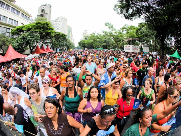Bloco da Banda Mole em 2012 (Foto: Leopoldo Rezende/Divulgação)