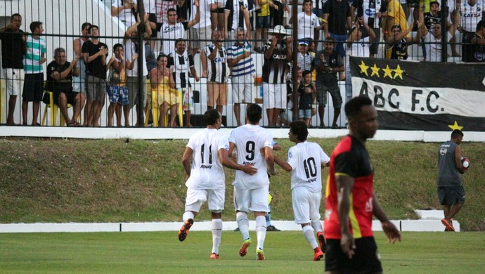 ABC x Globo FC - Frasqueirão - gol de Nando (Foto: Andrei Torres/ABC FC/Divulgação)