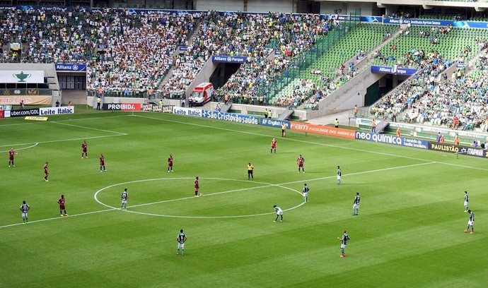 Esquema tático 4-2-3-1 deve ser mantido?