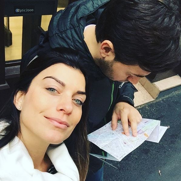Joana Balaguer e o marido, Paulo Miguel, estão de férias em Paris (Foto: Reprodução do Instagram)