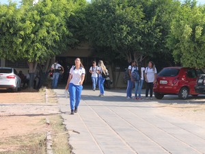 Alunos tem aulas de 30 minutos no Osa Santana em Petrolina (Foto: Juliane Peixinho / G1)