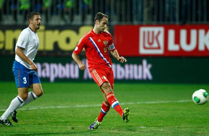 Shirokov rússia gol azerbaijão eliminatórias (Foto: Agência Reuters)
