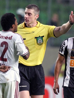 Rhayner gol Fluminense x Atlético-MG (Foto: Paulo Fonseca / Photocamera)