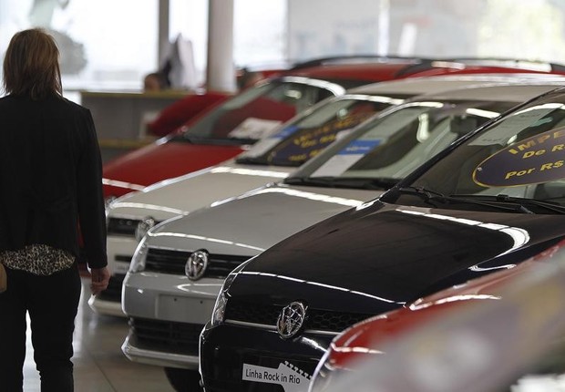 Queda nas vendas pode levar GM americana a tirar 6 carros de linha de uma  vez - Jornal do Carro - Estadão