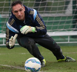 Sem se preocupar em jogar bonito, Palmeiras prega seriedade no Dérbi