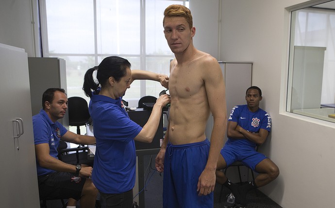 Ferrugem faz novos testes e será apresentado no início da semana