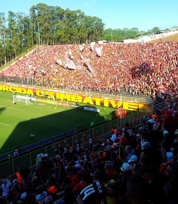 Torcida do Vitória; Barradão; Vitória; Bahia; Ba-Vi (Foto: Ruan Melo)