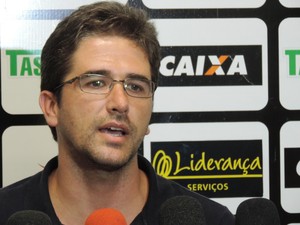 Tranquilo Com Serie A Pastana Fala De Jogos Fora De Floripa E Anuncia Goleiro Globoesporte Com