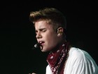 Justin Bieber faz show após descoberta de plano para matá-lo