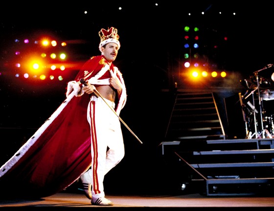 Freddie Mercury durante a inesquecível apresentação no primeiro Rock in Rio, em 1985 (Foto: Divulgação)