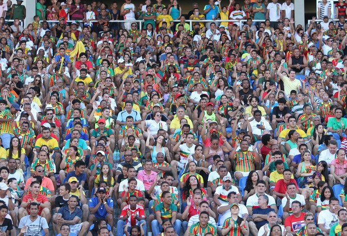 Torcida do Sampaio foi show à parte do Tricoolor na Série B do Brasileiro (Foto: De Jesus/O Estado) Torcida do Sampaio foi show à parte do Tricoolor na Série B do Brasileiro (Foto: De Jesus/O Estado)
