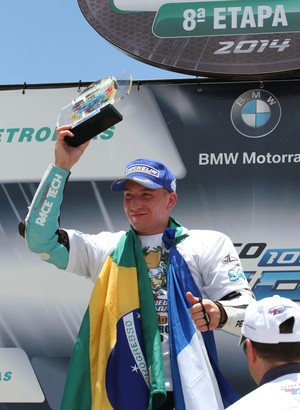 Matthieu Lussiana é campeão da Moto 1000 GP (Foto: Divulgação)