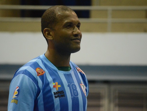 Marcelo Marmelo é uma das peças do Tamoyo no Campeonato Estadual de futsal (Foto: Léo Borges)