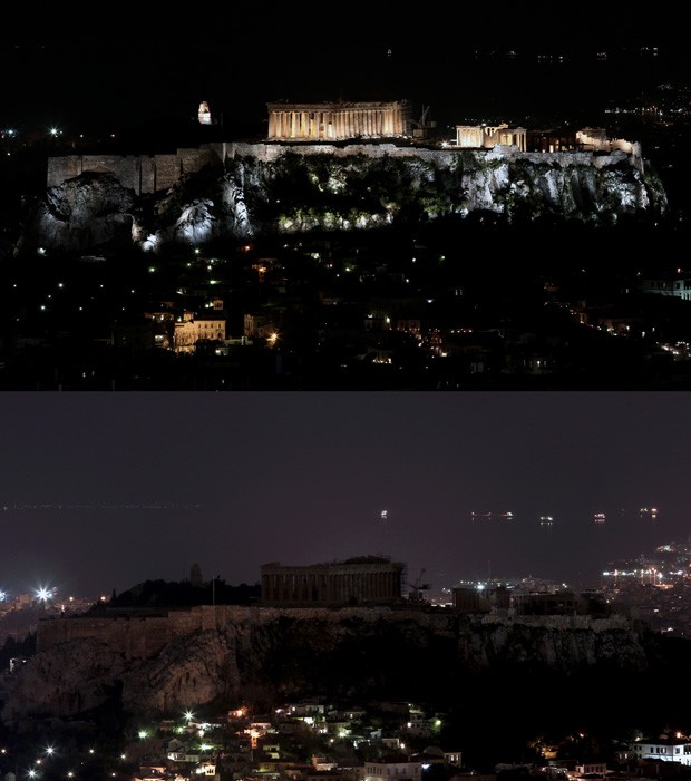 Montagem mostra o templo Partenon, em Atenas, antes e depois do apagar das luzes (Foto: Angelos Tzortzinis / AFP)