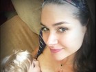 Fernanda Machado amamenta o filho e se declara: 'Amor sem fim'