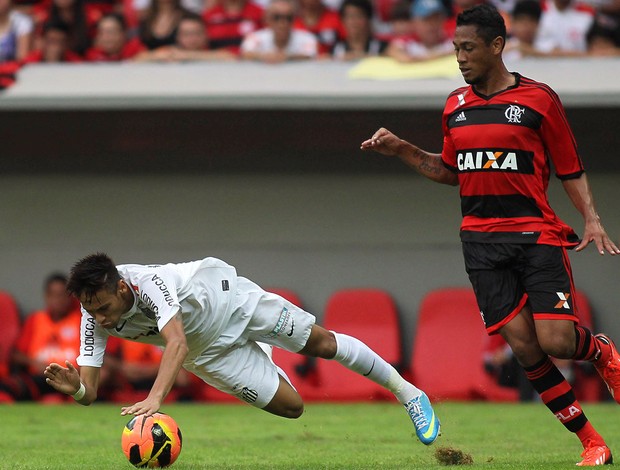 Neymar Hernane Santos x Flamengo (Foto: Reuters)