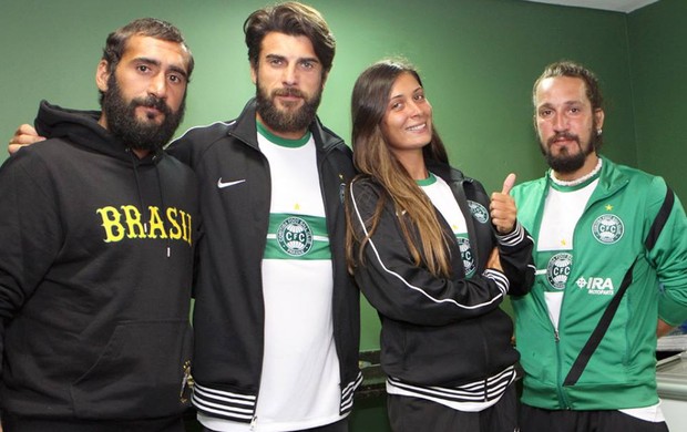 Survivor Turquia Couto Pereira Alex (Foto: Divulgação / Site oficial do Coritiba) Survivor Turquia Couto Pereira Alex (Foto: Divulgação / Site oficial do Coritiba)