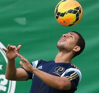 Wendel explica estilo de Gareca e prevê Verdão brigando por títulos